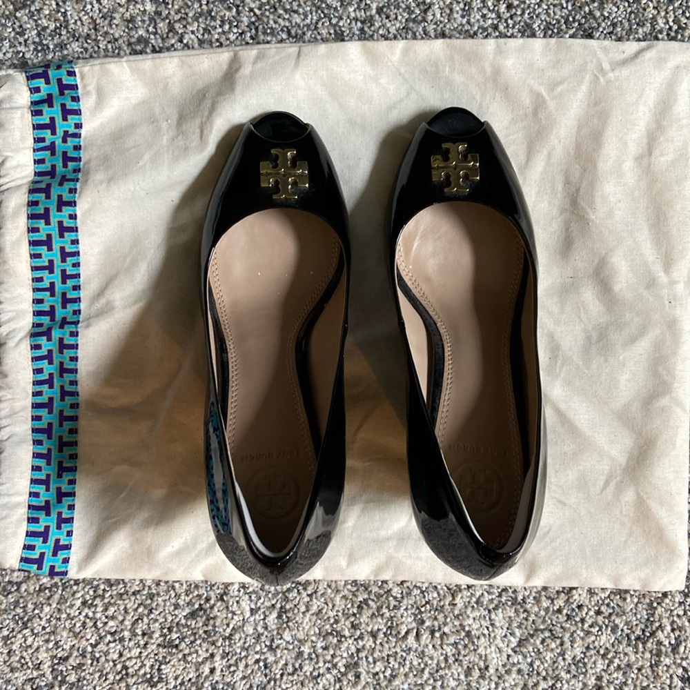Tory Burch Lowell Patent Leather Wedge. Never worn